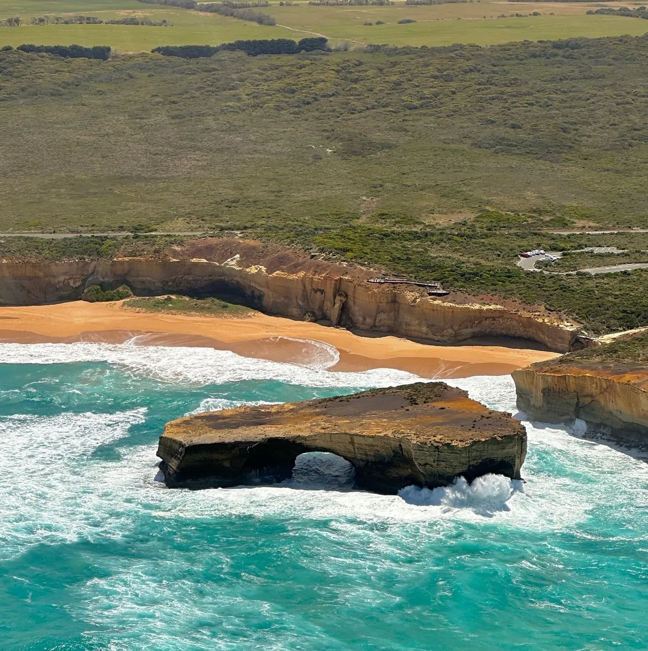 How to Reach the Great Ocean Road from Melbourne